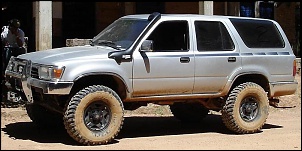SW4 para trilhas pesadas-toyotaweb2.jpg