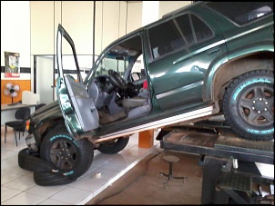 Hilux SW4 1999 Cai da Rampa de Alinhamento-2012-10-19-16.57.11.jpg