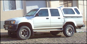 -hilux-102.jpg