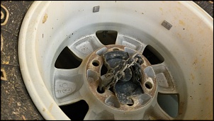 Trava pra estepe da hilux-20150616_123427.jpg