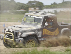 troller com frente de F250?-indoors-002.jpg