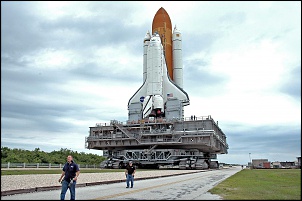 Alguem conhece quem fabrica reboques assim no Brasil-discovery_vab.jpg