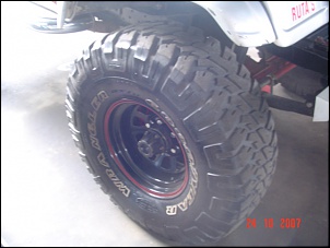 Rodas mangels 15x8 com Pneus 35&quot;-pneu-diant-2.jpg