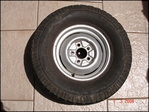 Limpando a garagem: Pneus/Rodas 5 furos Willys-imagem-005.jpg