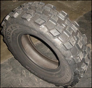 Tatu Pneus Off-Road-storm.jpg