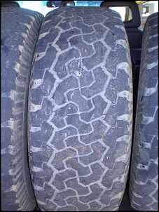 4 Pneus BFGoodrich 31 x 10,5 x 35-p7050009.jpg