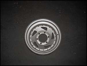 Rodas aro 15 - 6 furos-dscn0423.jpg