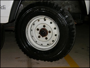 PNEU MICHELIN 7.50R16 e RODA LAND-p9230322.jpg