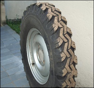 Vendo Pneus 750x16 c/ rodas-imgp1803.jpg