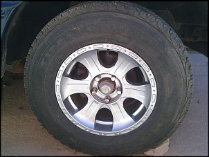 Vendo pneus 225/75 R15 Firestone Destination AT-imagem064.jpg