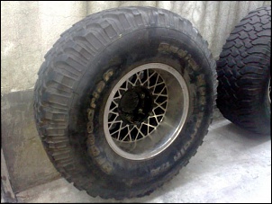 2 BBS 15/8 + 2 BBS 15/10 todas 6 furos com BF MUD 33X12.5-20012009122.jpg