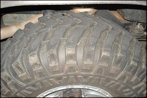 Vendo 4 pneus 35 Mudzilla montados em 4 rodas Mangels Kombat 15x8 6 furos Troller-dsc02395.jpg