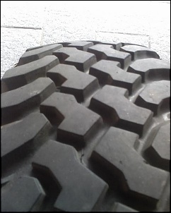 Vendo 4 pneus bf mud 215/75 r15-23-04-09_0913.jpg