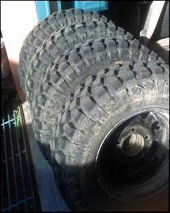 vendo 4 pneus geninho papa-barro 225/70 R15 R$ 700,00!!-papabarro3.jpg