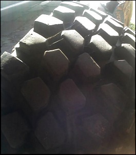 vendo 4 pneus geninho papa-barro 225/70 R15 R$ 700,00!!-papabarro4.jpg