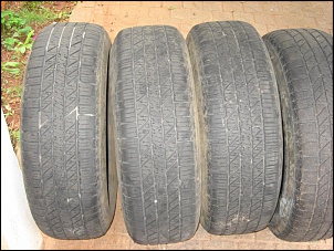 Pneus usados 235/75R15 por R0,00 (todos)-img_2693.jpg