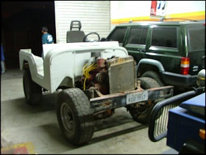 Carroceria de fibra jeep cj5-2004_0602image0026.jpg