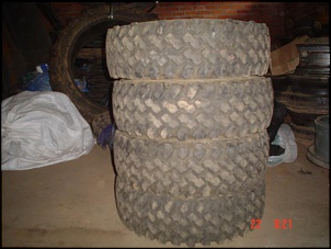 Vendo 4 Pneus Black Star Guyane 235/75R15 c/Rodas da Ranger 5 furos-dsc00074.jpg