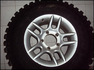 Vendo Rodas de troller + Pneus Genius papa-barro 235/75 R15 com apenas 300km-dsc00633.jpg