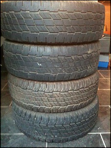 Pneus Pirelli Scorpion S/T - 255/75/15-f75-003.jpg