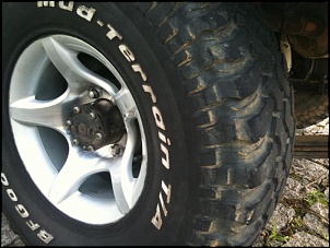 Pneus BF 33 MUD e rodas 15x8-img_0848-2-.jpg