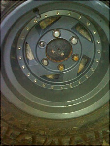 Troco Rodas R15 x 8&quot; 6 furos com pneus 33.-10feb_0002.jpg