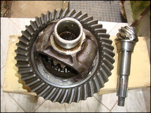 Vendo coroa e piao 8x43 e caixa satelite dana 44 para Rural,F75.-1.jpg