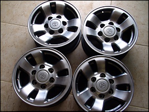 Rodas originais Toyota SW4 97/98 aro 15-dsc04843.jpg
