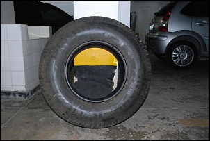 Vendo Pneu 235/85 R16 - original da Defender-pneu1.jpg