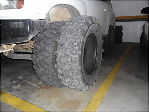Pneu 235/75 r 15 - mamute pneus-sam_0274.jpg