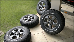 Rodas 16pol cor grafite + pneus BF mud para qq modelo TR4 (apenas 1.500km rodados)-001.jpg