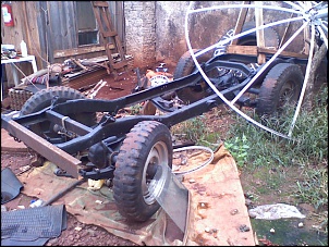 Par de eixos Willys CJ5 1962-chassi.jpg