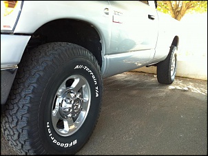 Vendo Pneus BF 37x12,5 R 17-img_0023.jpg