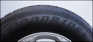 Vendo Jogo de Pneus Aro 17 - GoodRide 265/65 R17-pneu_03.jpg