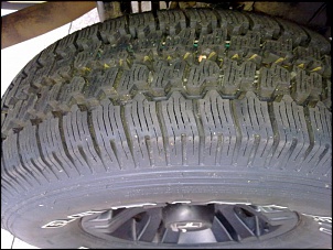 Vendo 4 pneus 31 / 10.5 - semi-novos.-24032012797.jpg