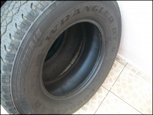 Pneus Goodyear Wrangler R/T 235/75/15-100_1160.jpg