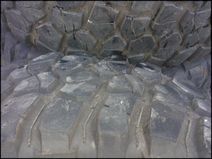 Vendo 05 pneus 33  - 04 bf meia vida - 01 hankook  zero-wp_000381.jpg