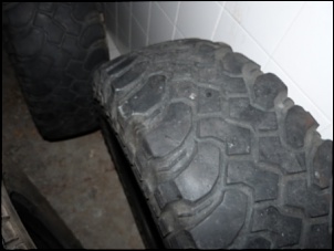 Vendo/troco 4 Pneus 31' BF Mud + 1 original do Troller-p1020779.jpg