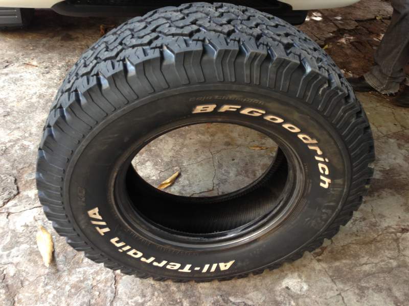 215 70r16 купить. BFGOODRICH АТ 215/65 r16. Гудрич 265/75/16. 225 70 R16 гудрич at. Гудрич bf 265/70 r16.