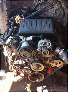 Motor V8 2003 Cherokee-image_1357838079202492.jpg