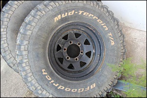 4 mud km 33x12,5 BF com rodas + 4 Ranchos troller sem uso + 2pneus 31 para recapar-img_2204.jpg