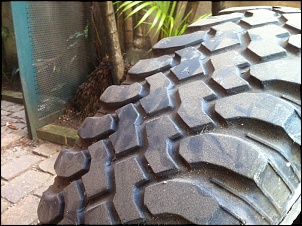 4 pneus BF MUD 31-10,5, aro 15, bem usados-pneu01-c.jpg