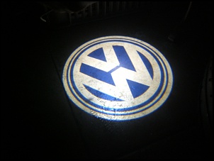 Luz de Cortesia c/ LOGO TOYOTA ou  VOLKS em LED-cimg0030.jpg
