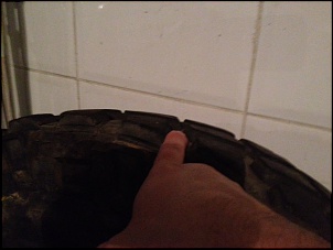 4 pneus OST Oligator 31' aro 15-dedo.jpg