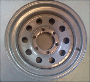Vendo 04 rodas mangels aro 15x7 06 furos-roda-15-frente-r.jpg