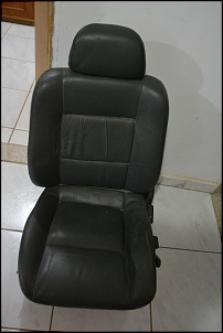 Vendo Jogo Bancos Couro Pajero Sport Cinza com trilhos.-032.jpg