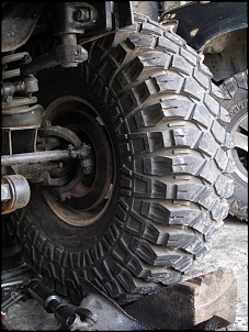 Vendo  4 Pneus Maxxis Creepy Crawler 38x13 r15 ( + de meia vida)-img_6960.jpg