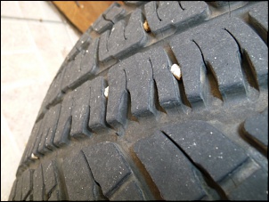 vendo pneus michelin-foto-pneu-012.jpg
