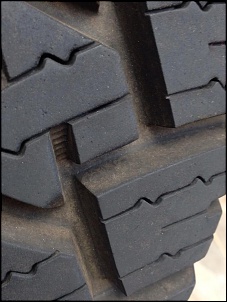 Vendo 4 Pneus Tornel Brute 31x10,5x15 MUITO NOVOS!!!! VALE A PENA CONFERIR!!!!!!!!!!!-11.jpg