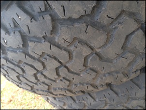 Vendo Pneus BFGoodrich AT 31x10,5x15 Usados-foto-2.jpg